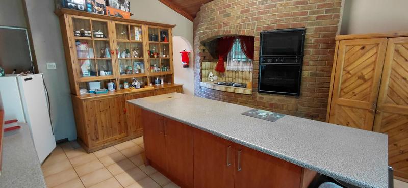 4 Bedroom Property for Sale in Fichardt Park Free State